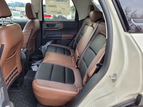 New 2025 Ford Bronco Sport Outer Banks image 32