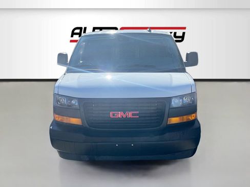 Used 2024 GMC Savana 2500 w/ Driver Convenience Package image 2