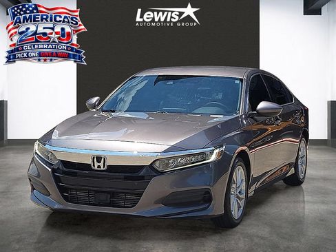 Used 2018 Honda Accord LX image 2