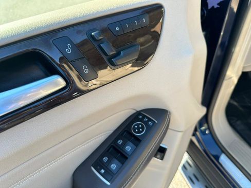 Used 2015 Mercedes-Benz ML 350 4MATIC image 25