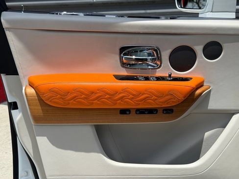 Used 2019 Rolls-Royce Cullinan AWD/4WD image 26