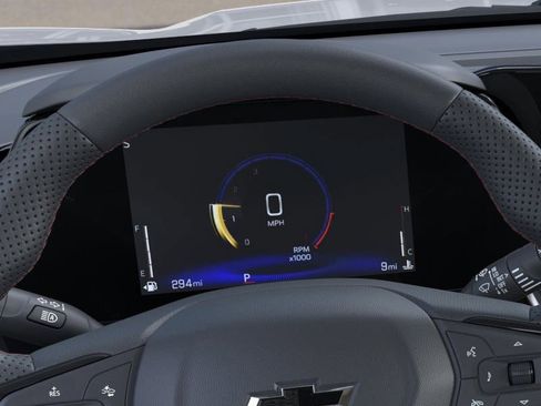 New 2026 Chevrolet Trax RS w/ Sunroof Package image 18