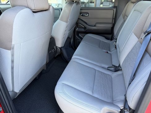 Certified 2023 Nissan Frontier SV w/ SV Convenience Package image 20