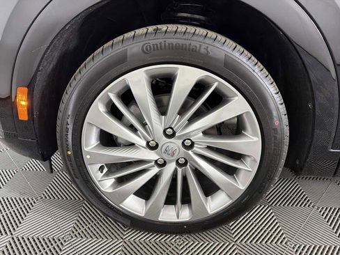 New 2026 Buick Envision Avenir image 9