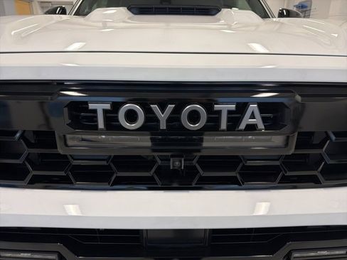 Used 2025 Toyota Tacoma TRD Pro image 14