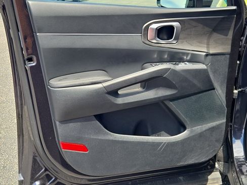 Certified 2025 Kia Sorento X-Line EX AWD/4WD image 49