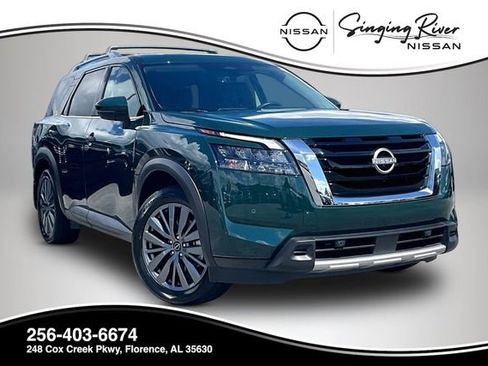 Certified 2025 Nissan Pathfinder SL w/ SL Premium Package image 1