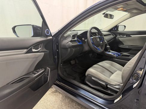 Used 2016 Honda Civic EX image 10