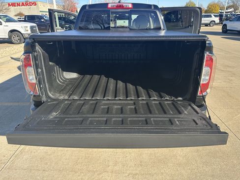 Used 2019 GMC Canyon Denali image 13
