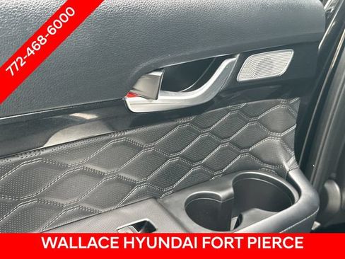 Used 2020 Hyundai Palisade Limited FWD image 12