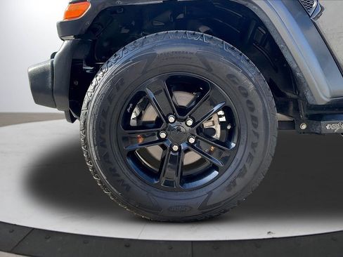 Certified 2021 Jeep Wrangler Unlimited Sport image 32