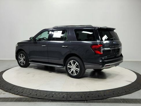 Used 2022 Ford Expedition Limited RWD image 6