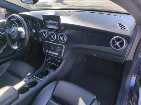 Used 2018 Mercedes-Benz CLA 250 image 21