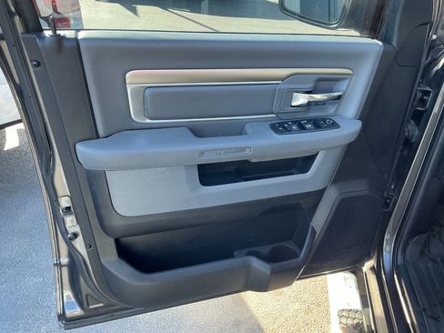 Used 2017 RAM 1500 Big Horn image 11