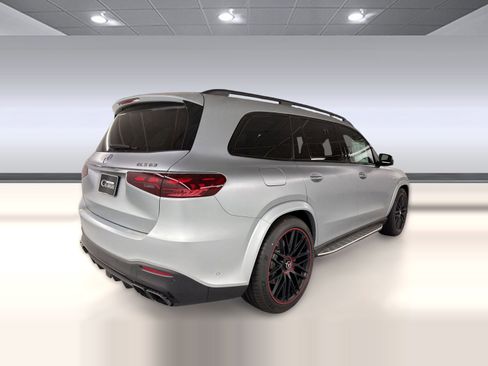New 2026 Mercedes-Benz GLS 63 AMG 4MATIC image 9