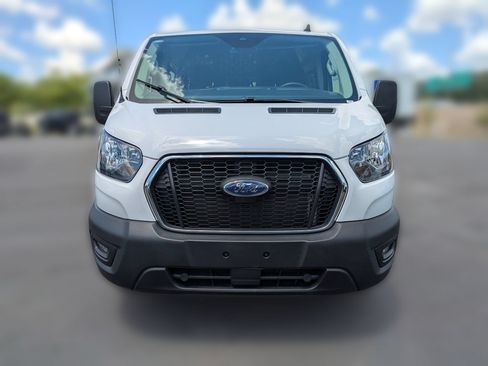 Used 2025 Ford Transit 250 Low Roof w/ Exterior Upgrade Package RWD image 11