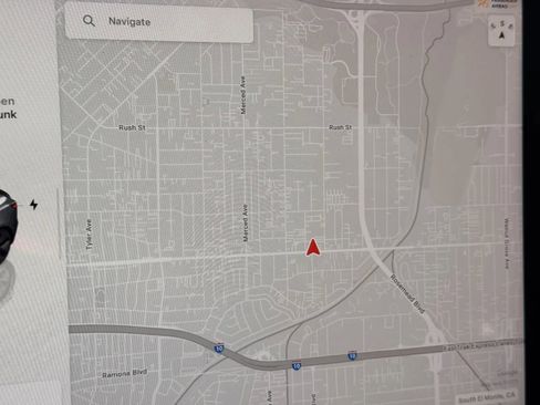 Used 2023 Tesla Model 3 Standard Range image 11