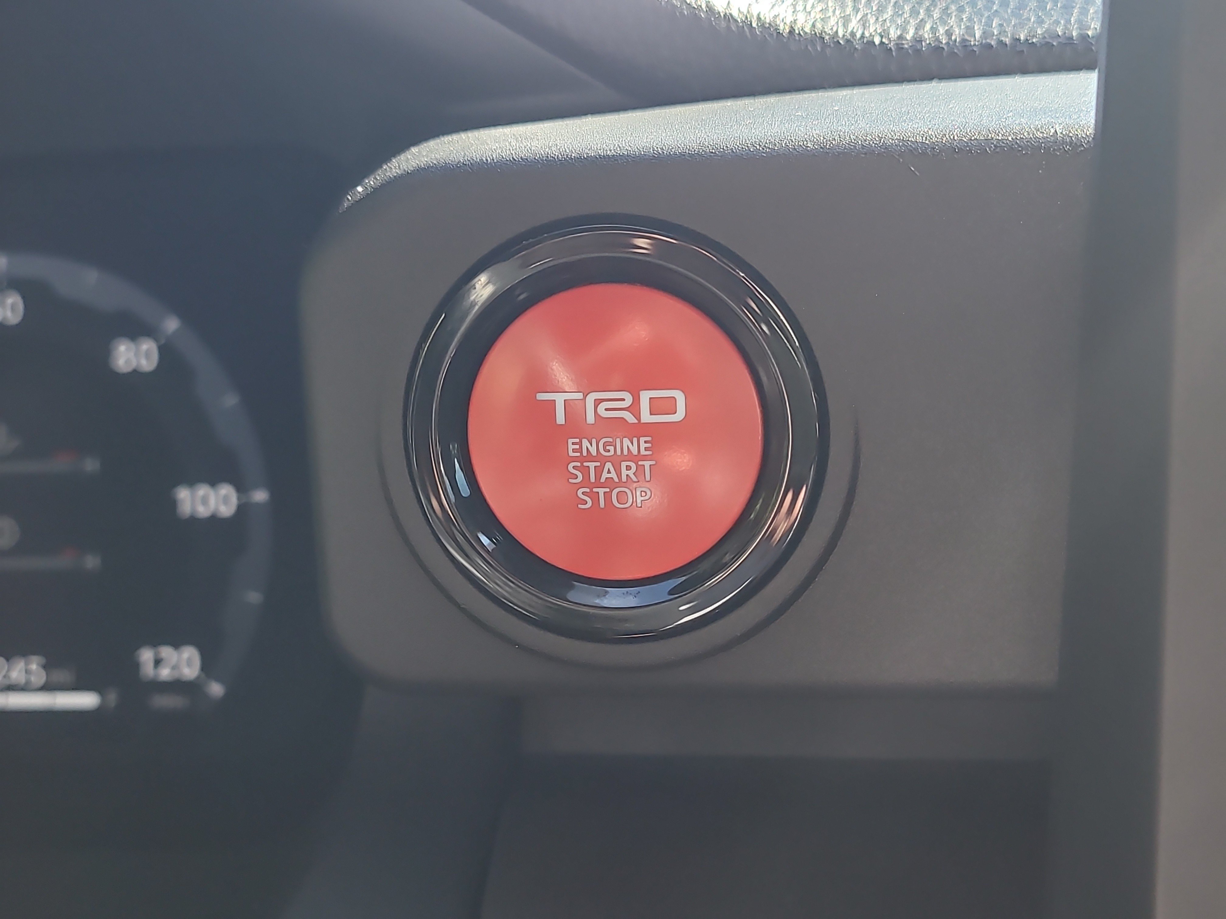 Certified 2025 Toyota Tacoma TRD Sport AWD/4WD image 28