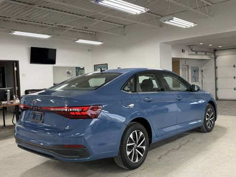 Used 2025 Volkswagen Jetta S image 6