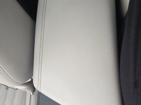 Used 2023 Genesis G70 2.0T w/ Sport Prestige Package image 36