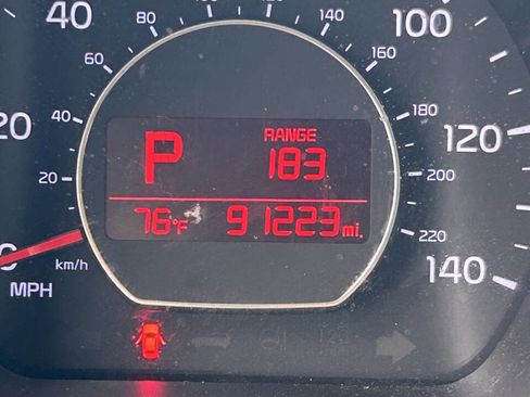 Used 2016 Kia Soul + w/ Designer's Package image 9