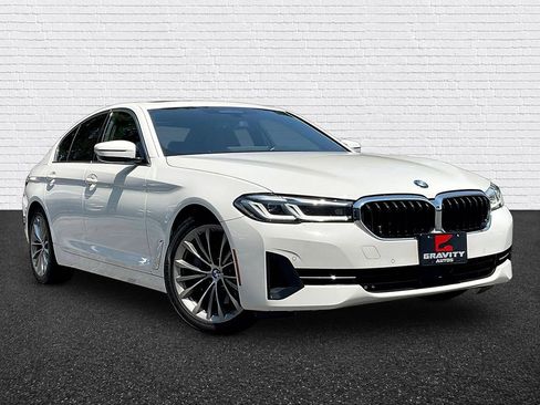 Used 2021 BMW 530i xDrive AWD/4WD image 3