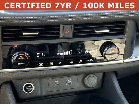 Used 2023 Nissan Rogue SV AWD/4WD image 21