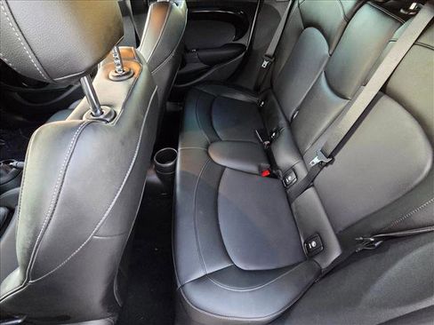 Used 2020 MINI Cooper S image 18