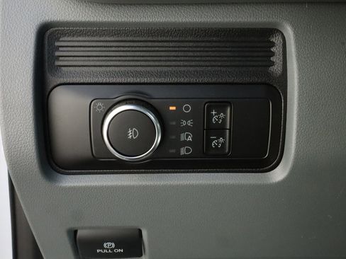 Used 2024 Ford F350 XL w/ XL Chrome Package image 16