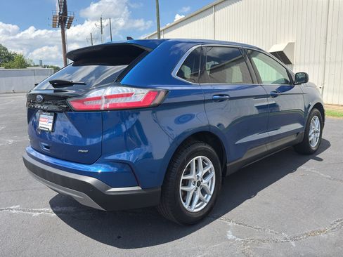 Used 2024 Ford Edge SEL AWD/4WD image 6