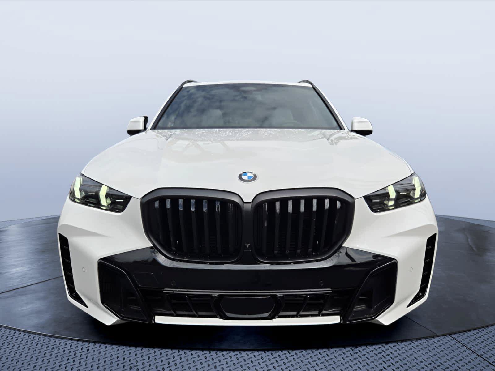 Used 2026 BMW X5 sDrive40i w/ M Sport Package RWD image 8