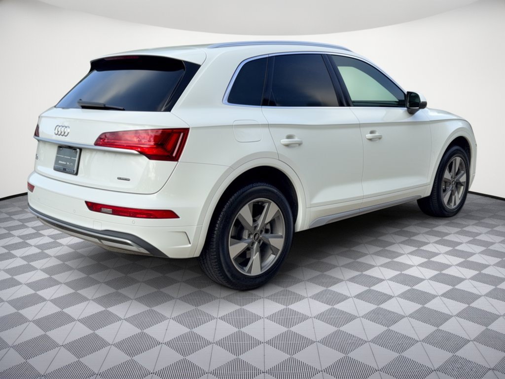 Used 2023 Audi Q5 2.0T Premium Plus w/ Premium Plus Package AWD/4WD image 9