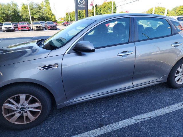 Used 2017 Kia Optima LX FWD image 1
