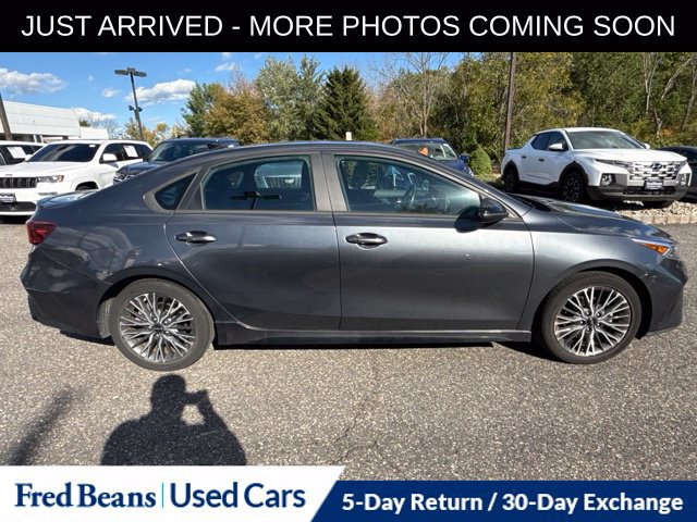 Used 2023 Kia Forte GT-Line w/ GT-Line Premium Package FWD image 11