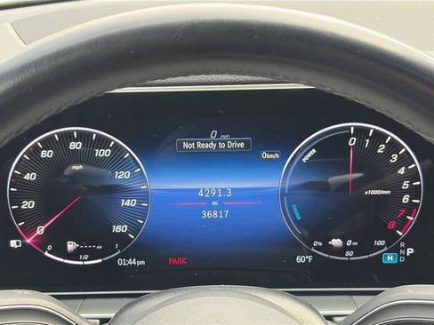 Used 2024 Mercedes-Benz GLE 450e 4MATIC image 8