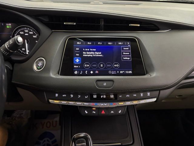 Used 2023 Cadillac XT4 Premium Luxury w/ Technology Package AWD/4WD image 46