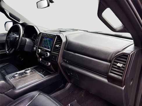 Used 2021 Ford Expedition Max Limited AWD/4WD image 32