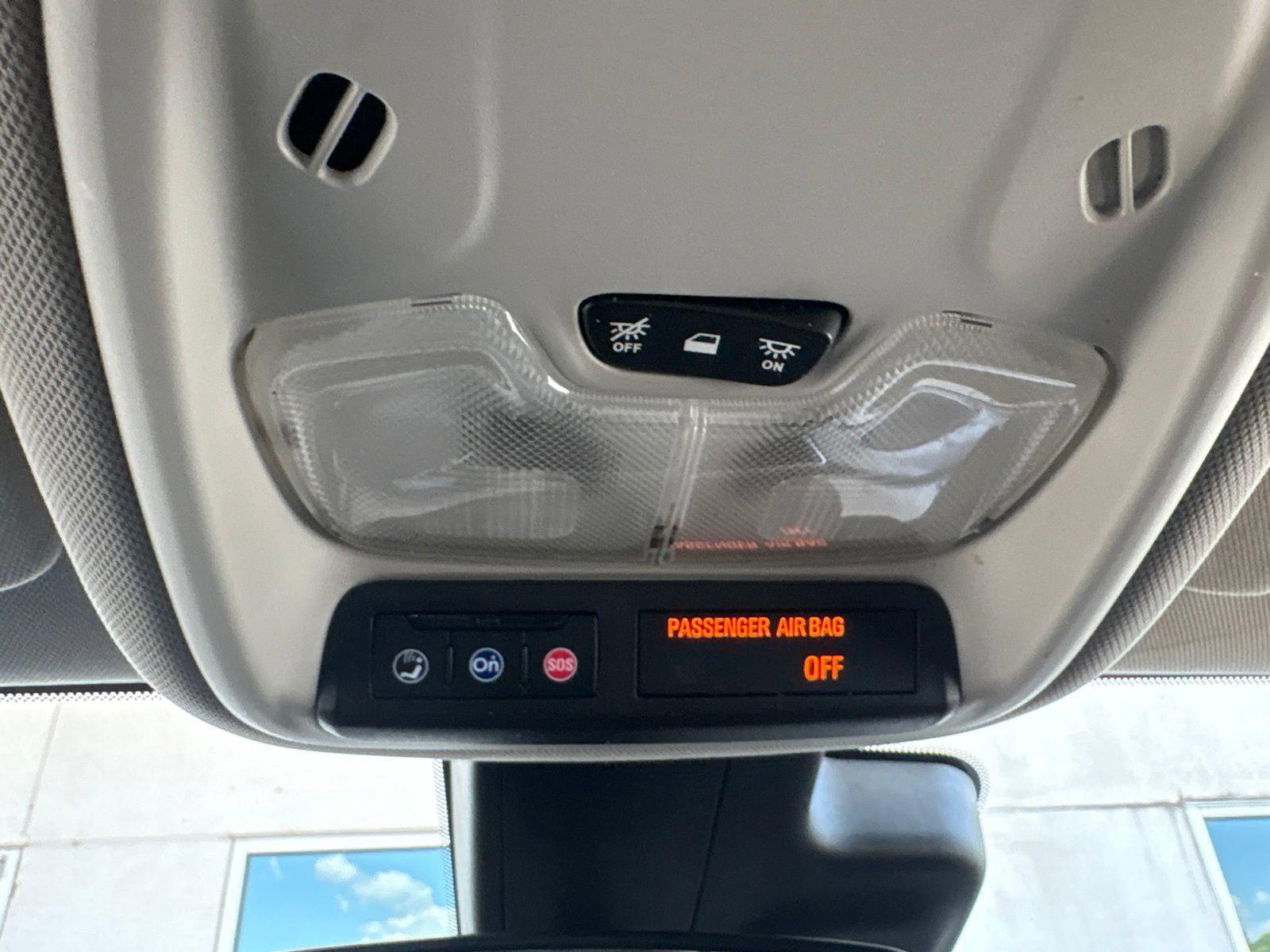Used 2022 Buick Encore GX Select FWD image 18