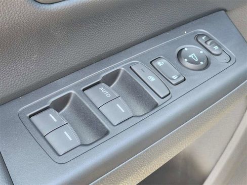 Certified 2023 Honda CR-V LX image 20