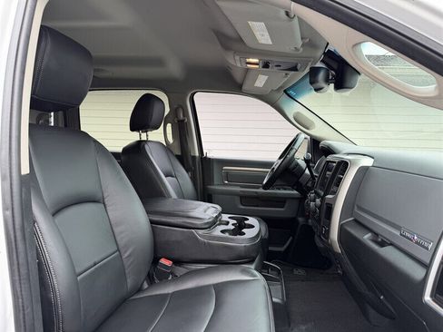 Used 2018 RAM 2500 Lone Star image 30