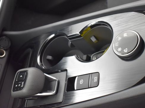 New 2026 Nissan Rogue S image 21