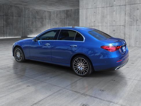 Used 2023 Mercedes-Benz C 300 Sedan image 3