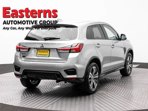 Used 2025 Mitsubishi Outlander Sport SE AWD/4WD image 5