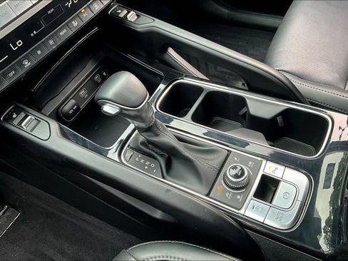 Used 2024 Kia Telluride S w/ S Sunroof Package AWD/4WD image 18