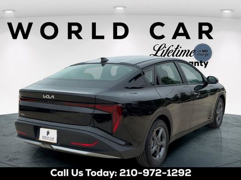 New 2026 Kia K4 FWD image 7