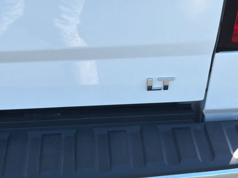 Used 2018 Chevrolet Silverado 1500 LT w/ LT Convenience Package RWD image 30