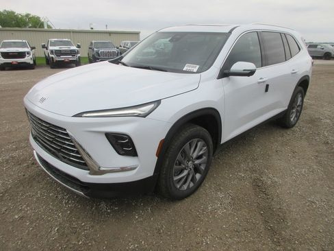 New 2026 Buick Enclave Preferred w/ Power Package AWD/4WD image 9