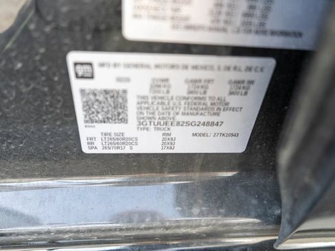 Used 2025 GMC Sierra 1500 AT4 w/ Technology Package AWD/4WD image 31