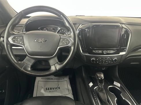 Used 2022 Chevrolet Traverse LT w/ Midnight/Sport Edition AWD/4WD image 22
