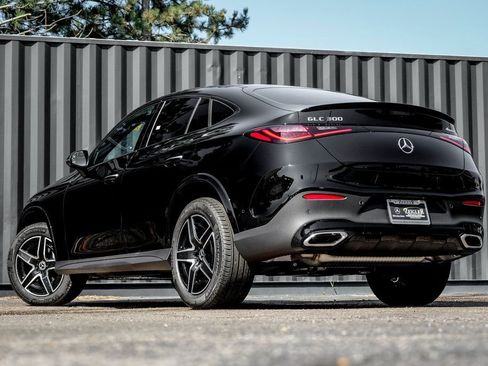 Used 2026 Mercedes-Benz GLC 300 4MATIC image 2
